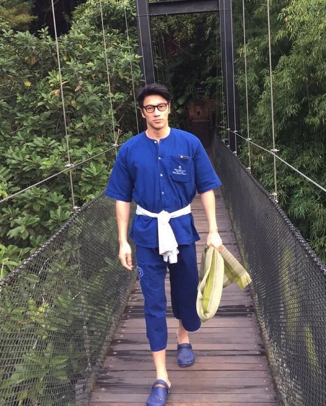 五十岁的新加坡大叔,真不老之身!
