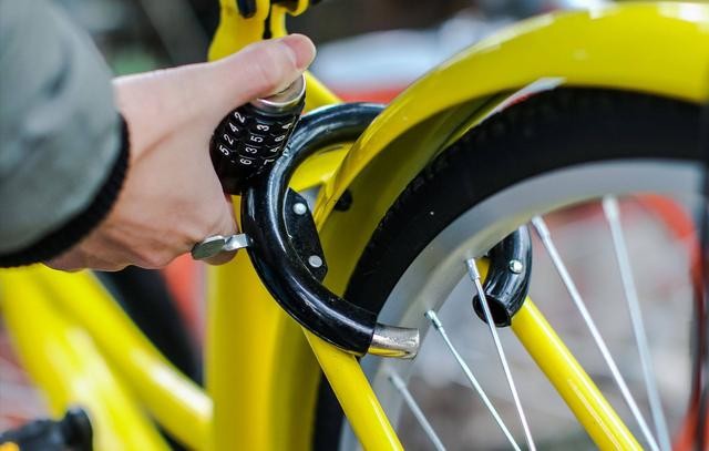 业界风云汇: ofo突遭单车新政棒喝 躺枪下半场