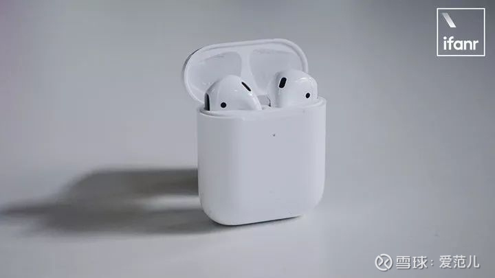 明年新 iphone 随机附赠的耳机要换成 airpods?想多了