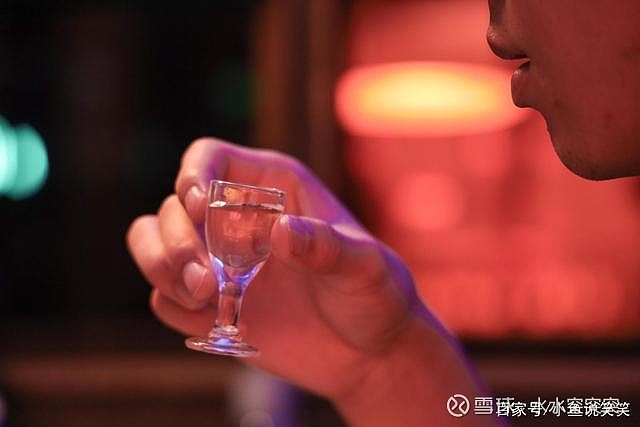 舍得酒前卫操作"颠覆传统",实力破局打造年轻化白酒,太刚了!