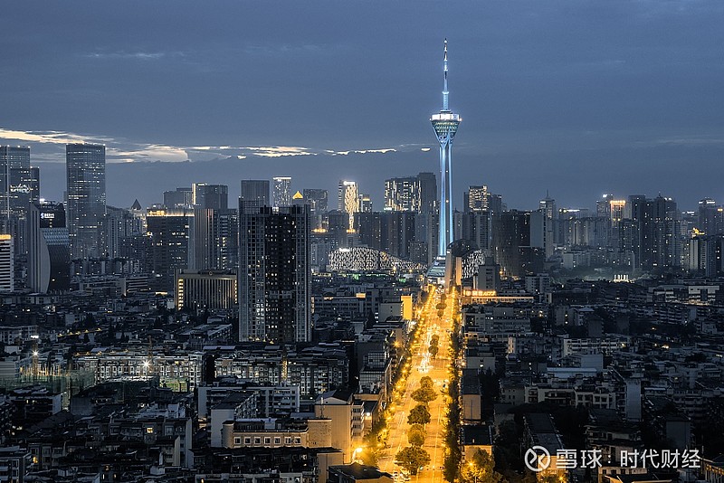 成都339电视塔夜景.图片来源:视觉中国