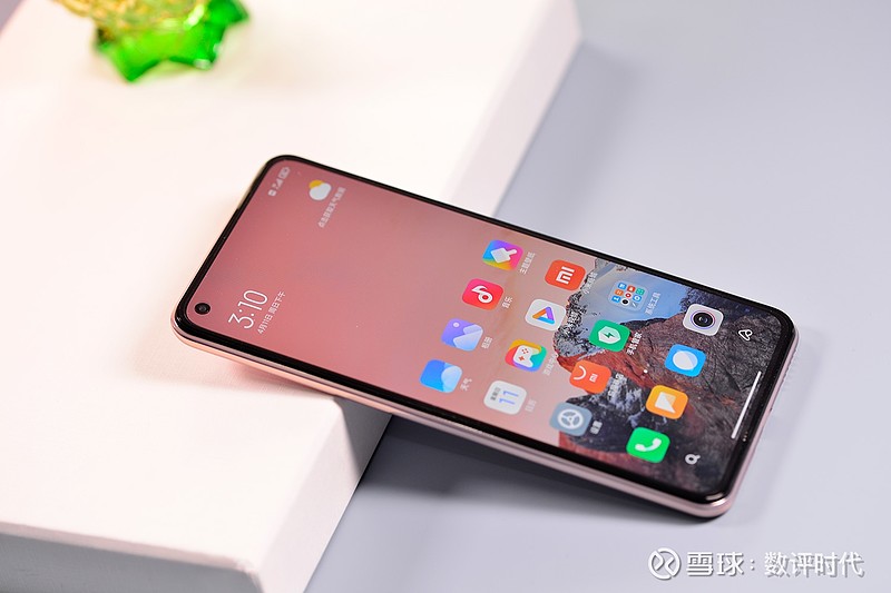 小米11青春版开箱:159克轻薄机身下,主要功能一个不少
