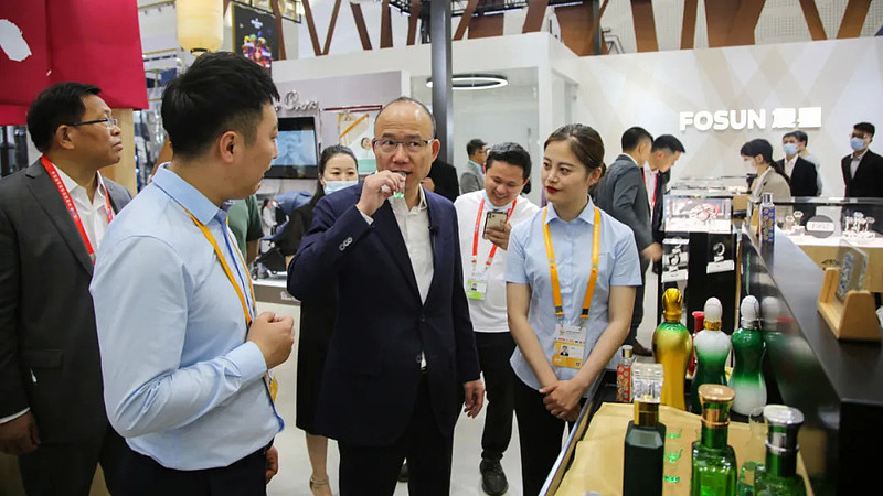 郭广昌1个月两次点赞金徽酒有何表现