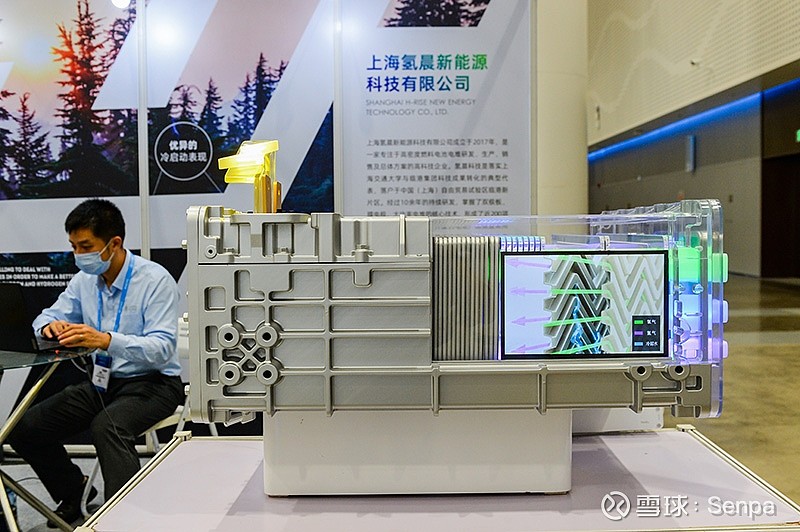 这是9月15日拍摄的燃料电池电堆模型 新华社记者 周佳谊 摄