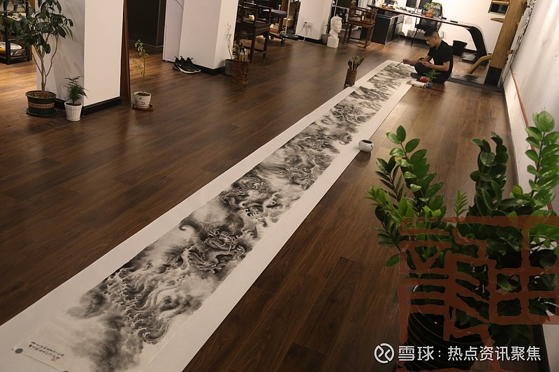 好绘龙而名由龙,其天意乎?今复移居海上,龙归大海,其前程尚可浅测乎?