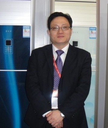 当年,江苏丰润集团董事长吴清平从新科集团董事长秦志尚接手的新科