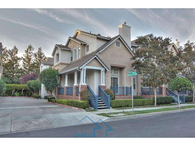 【旧金山】南湾硅谷山景城mountain view 3卧联排别墅 近公园和火车站