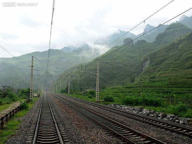 产业链投资仍处高峰 上周,投资银行业与经纪业