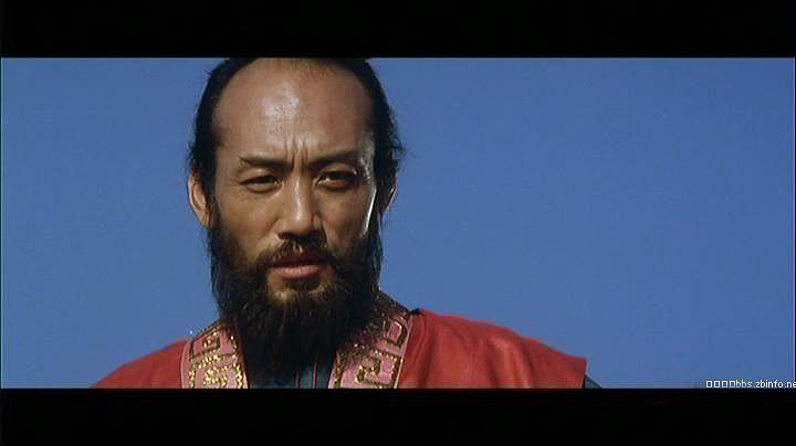 图为于老前辈少林寺中饰演反派王仁则那段醉剑真漂亮