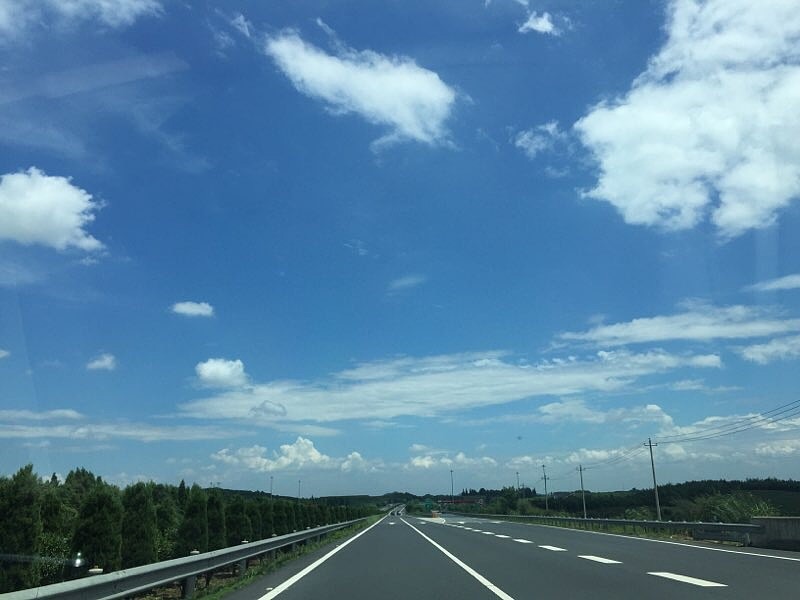 晴空万里烈日骄阳心情大好