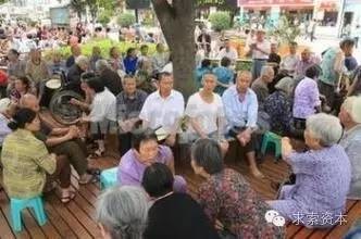 中国每年的出生人口_流动人口超生 上海出生人数处于高位(3)