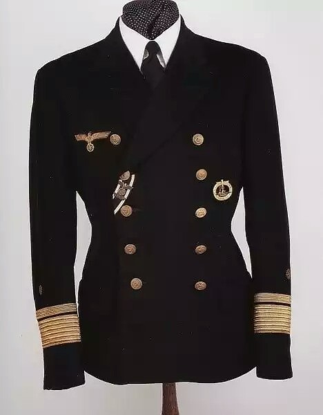 纳粹军服,仅从审美角度看,客观地说,非常棒!非常有设计感!