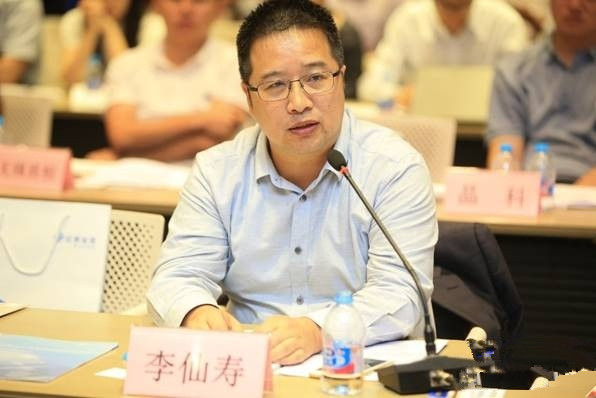 华夏能源网: 昱辉阳光:神话暴富、上市扩张再到