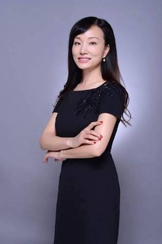 2月6日,福布斯中国发布"2017中国最杰出商界女性排行榜",100位中国