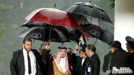 猫财经: 金飞机金电梯,沙特国王这么壕还在愁啥