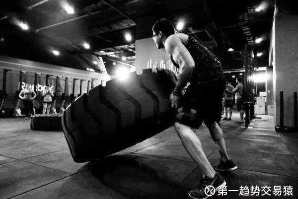 第一趋势交易猿: 曝光私募基金经理的24小时,普