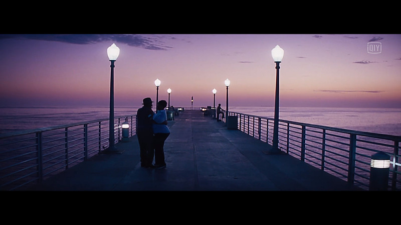 《爱乐之城》真不错,色彩饱和有层次感,流光溢彩却不显浮夸,场景构图