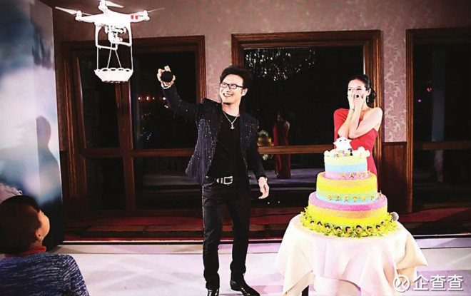 他们? 最近,界面新闻和今日头条发布了2017中