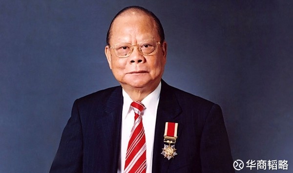 华商韬略: 这个香港人捐给国家10多亿,每天生活