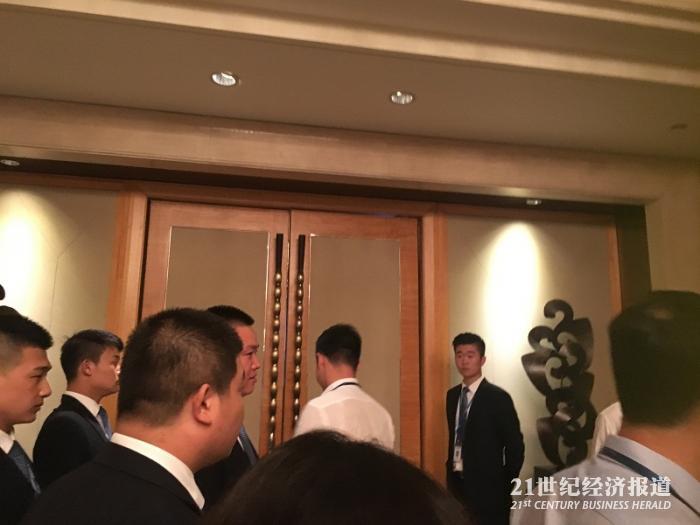 21世纪经济报道 万达_来源:21世纪经济报道         、 -苏宁易购收购万达百货 网罗线下流量入...