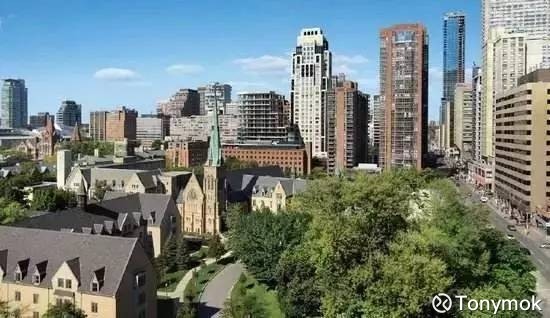 Tonymok: 太平洋对岸,加拿大这个国家房地产即