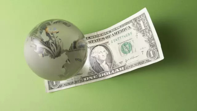 人身陷骗局 一、股市 1、外资持人民币股票规