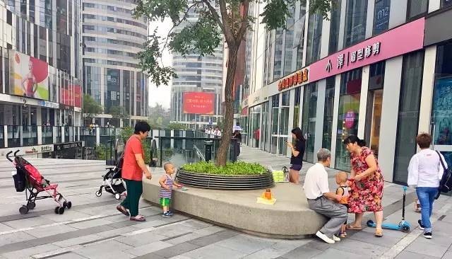 北京买房故事: 说起房价,三里屯就硬不起来了 这