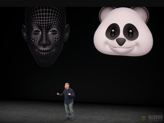 蜜蜂网: iPhone 8和X系列发布,AR的4个功能你