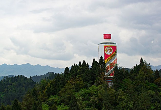 huhuma: 一股贵州茅台抵半斤茅台酒,到底买股