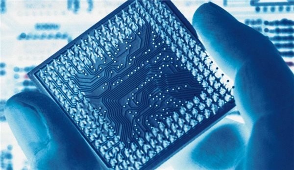 越声理财: 半导体或走出10倍龙头!12亿资金疯