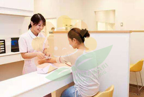 永野胜久行政书士: 赴日旅游时,20%的人看病都