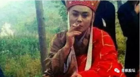 家晚上好呀,转眼又到了我们一周一度的炒股教