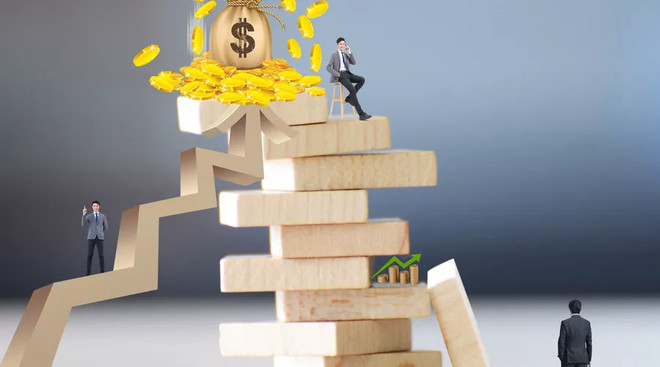 麻利二铺: 这两个字母表明了基金的收益能力 在