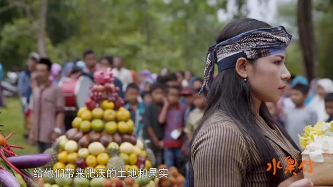 看了这部纪录片,突然想念那个让我“多吃水果”的人 看了这部纪录片,突然想念那个让我“多吃水果”的人