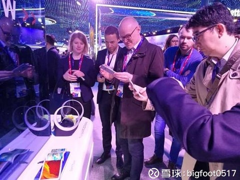bigfoot0517: MWC2018:京东方\/天马\/维信诺等