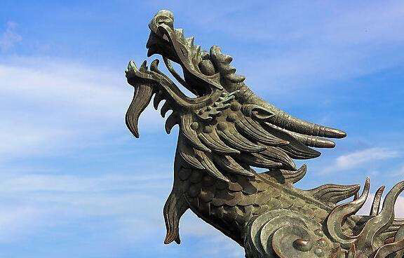 只输时间不输钱: 【什么是龙头战法】多少板定