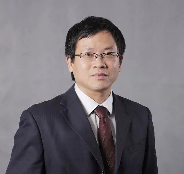 我与博时20年博时基金黄健斌机会偏爱有准备的团队