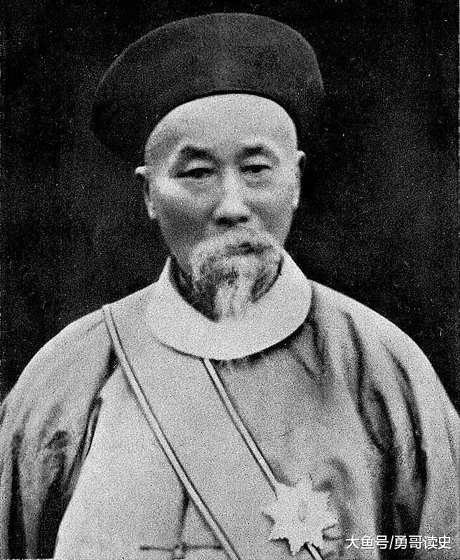 李鸿章和左宗棠