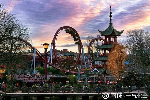 世界第二古老主题公园上演中国京剧趣伏里公园 又名蒂沃利公园 Tivoli Gardens 位于丹麦的哥本哈根 17年全球主题公园 排行榜第24名 年