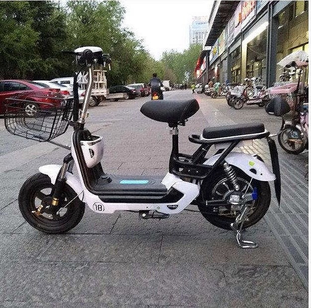 虽然我有四台电瓶车,但我是滴滴高频使用者.几乎每天都坐滴滴上班.