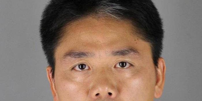 刘强东性侵案女主角微信曝光:他强迫我发生性