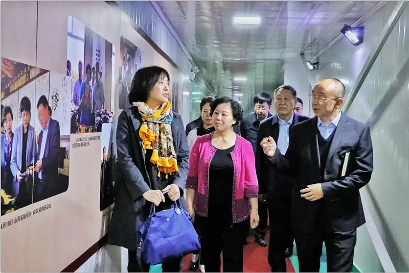 省工商局党组成员,副局长吕惠兰,平遥县县委副书记,县长石勇等省市县