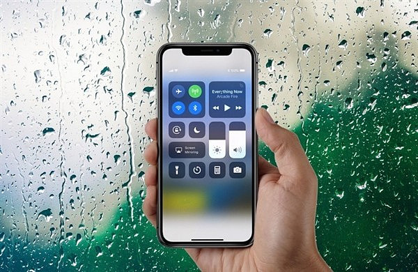 苹果终于承认iphonex屏幕有问题了还免费换屏