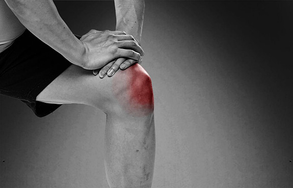 膝关节有响声是怎么回事氨糖钙片教你怎么判断膝关节炎