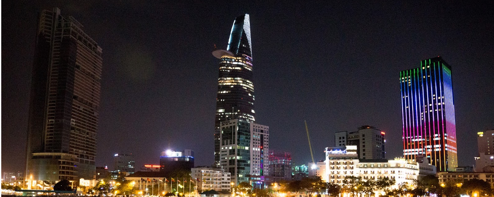 越南股市基础知识2---股市 交易基本规则免责申明：本教程所载资料与意见仅供咨询分享和投资理念交流之用，不构成任何投资交易建议。我们不保证内容的准确性，完整性或正...