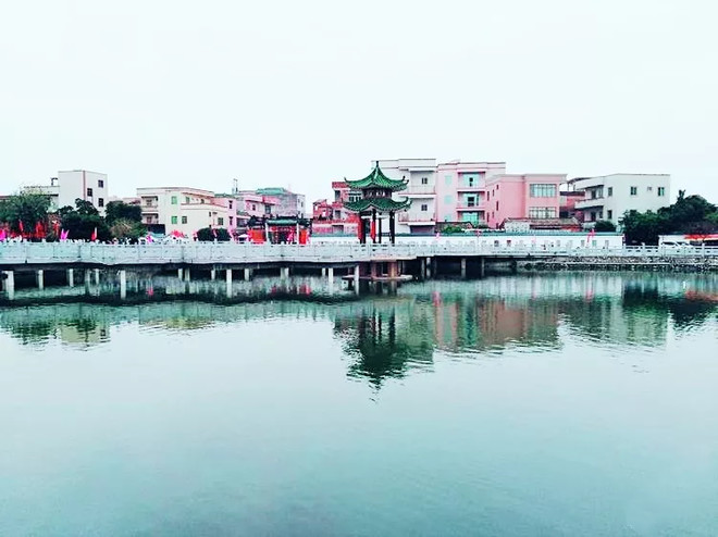 三柏李南宋解元李凌云隐居之所极浦亭