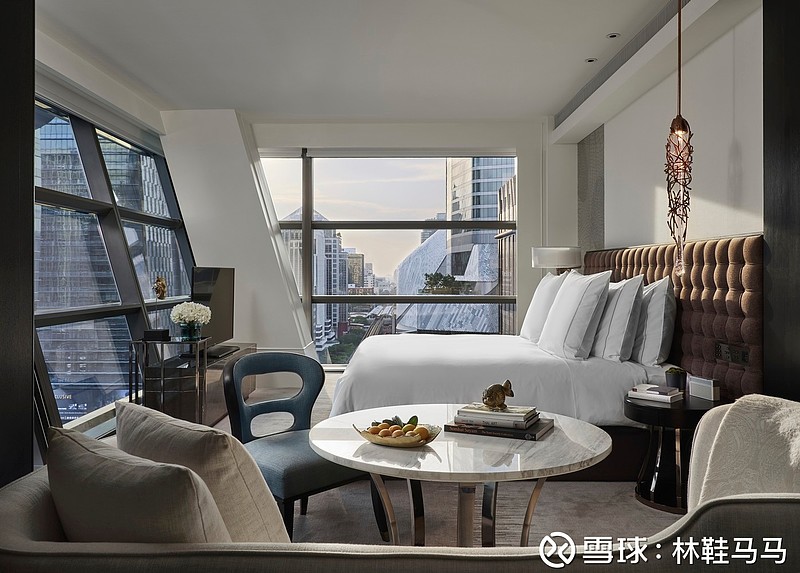 曼谷瑰丽酒店设计:令人惊叹的外表,包藏匠心的内在 在建筑设计行业大名鼎鼎的KPF团队全力打造的曼谷瑰丽酒店,正如其名一样的闪耀夺目。成为酒店 ...