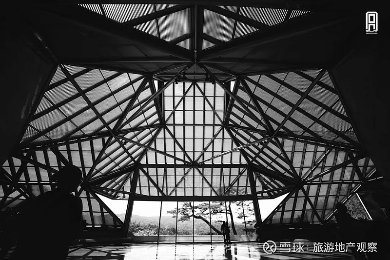 缅怀大师,回顾贝聿铭一生建筑经典(附所有作品年表) 提到华裔建筑大师贝聿铭,人们的第一印象往往是他以卢浮宫金字塔对巴黎面貌的改造,或者是他借 ...