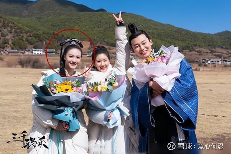 十八线女星大闹高铁站:我是公众人物,你完了