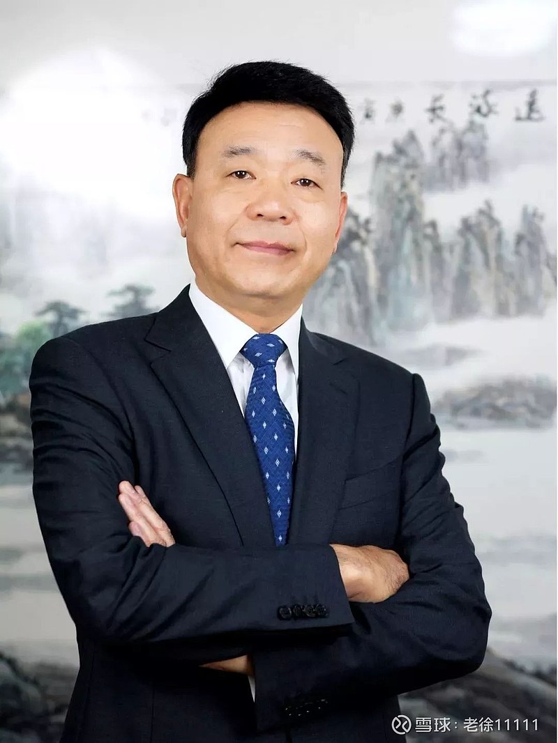 办事处主任,兴业银行办公室总经理,兴业银行上海分行筹建组组长等职务